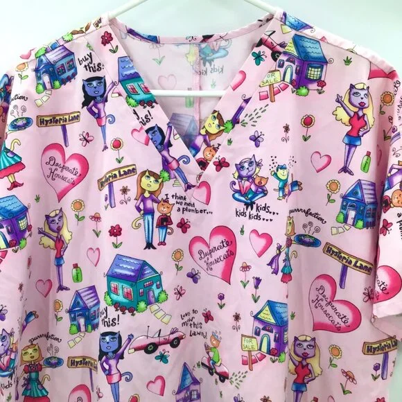 CUTE 2X 3X Pink Scrubs Desperate Housecats Cats Kitty Pattern 3 Pockets S/S - Picture 4 of 11